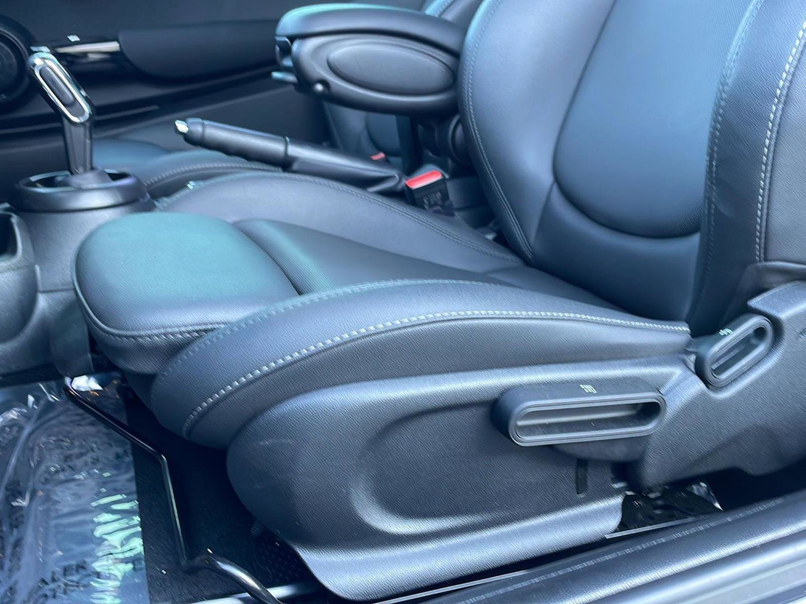 Used 2024 MINI Cooper S image 3