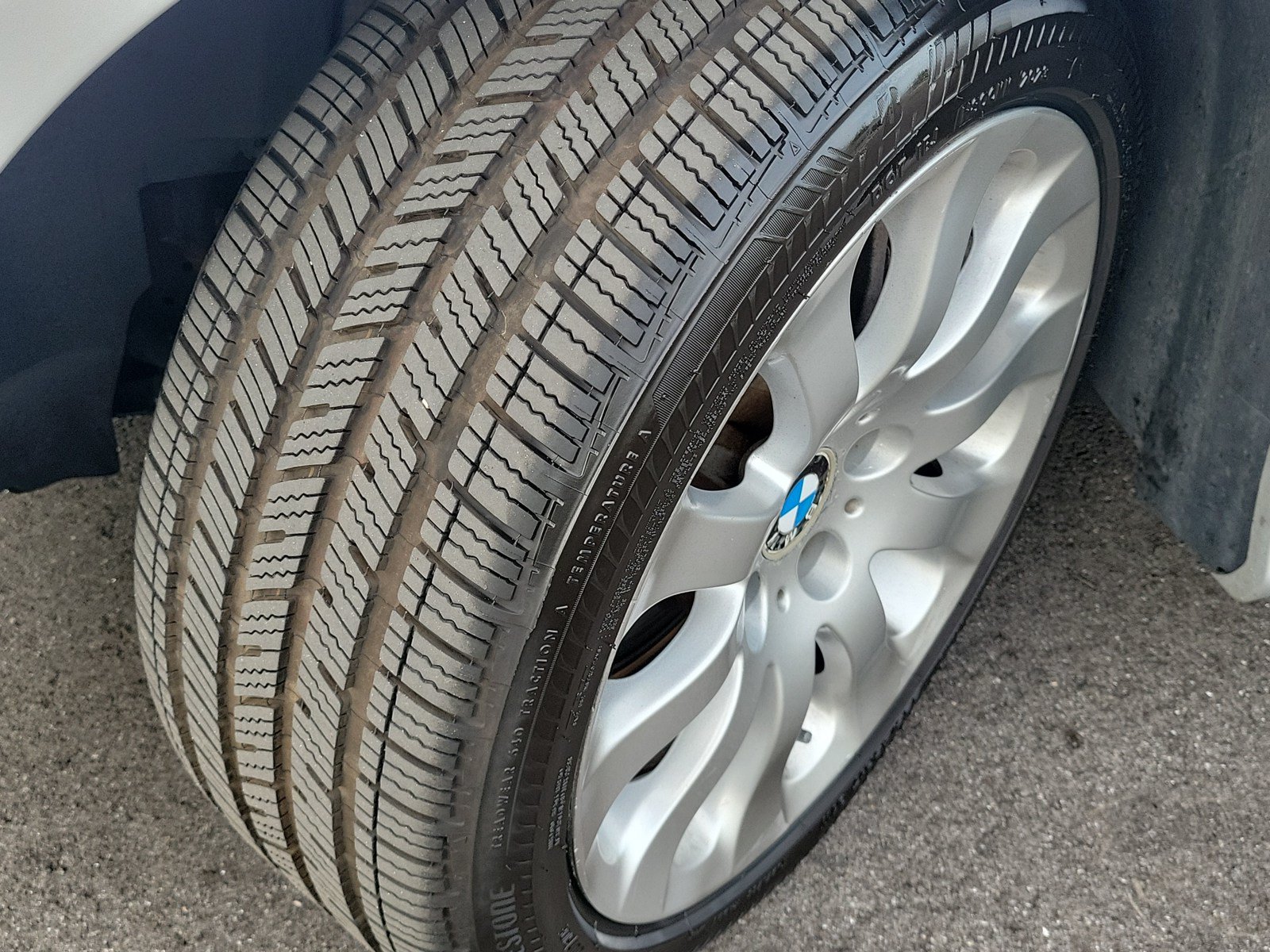Used 2008 BMW 335xi Sedan AWD/4WD image 11