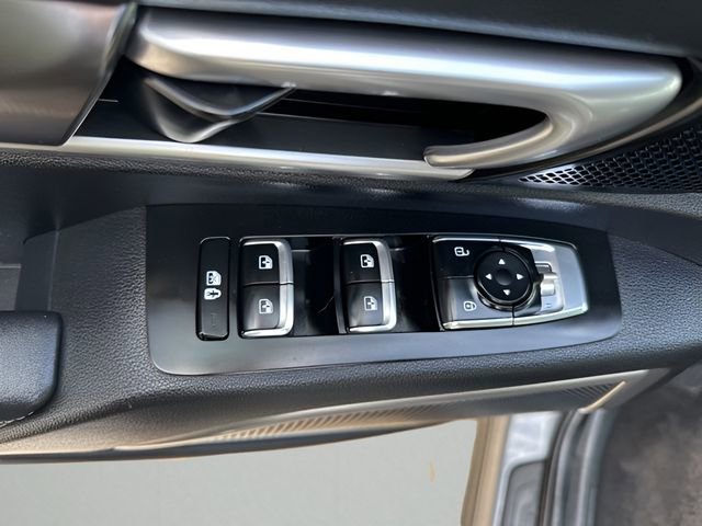 Used 2023 Kia Telluride S w/ S Sunroof Package image 10