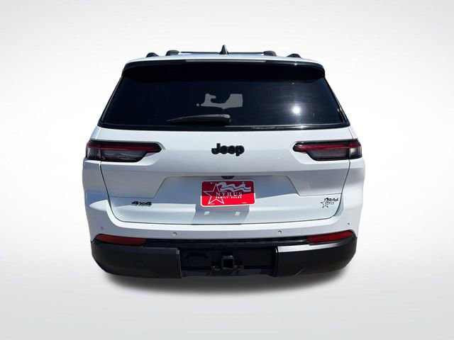 Used 2023 Jeep Grand Cherokee L Laredo AWD/4WD image 9