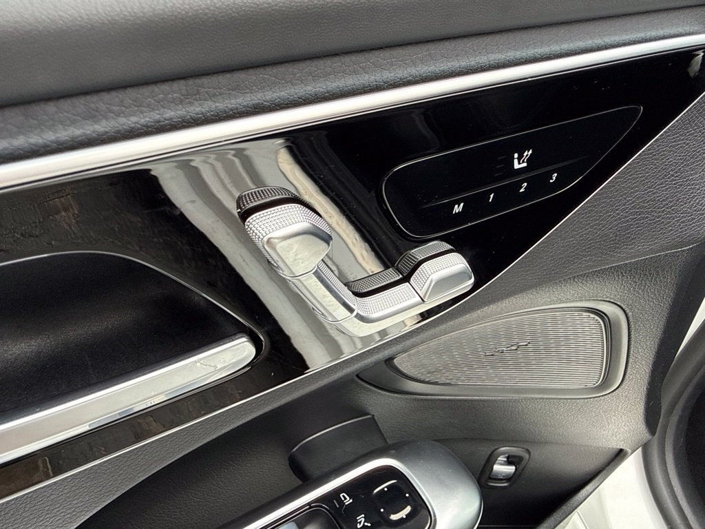 Used 2023 Mercedes-Benz C 300 4MATIC Sedan image 21