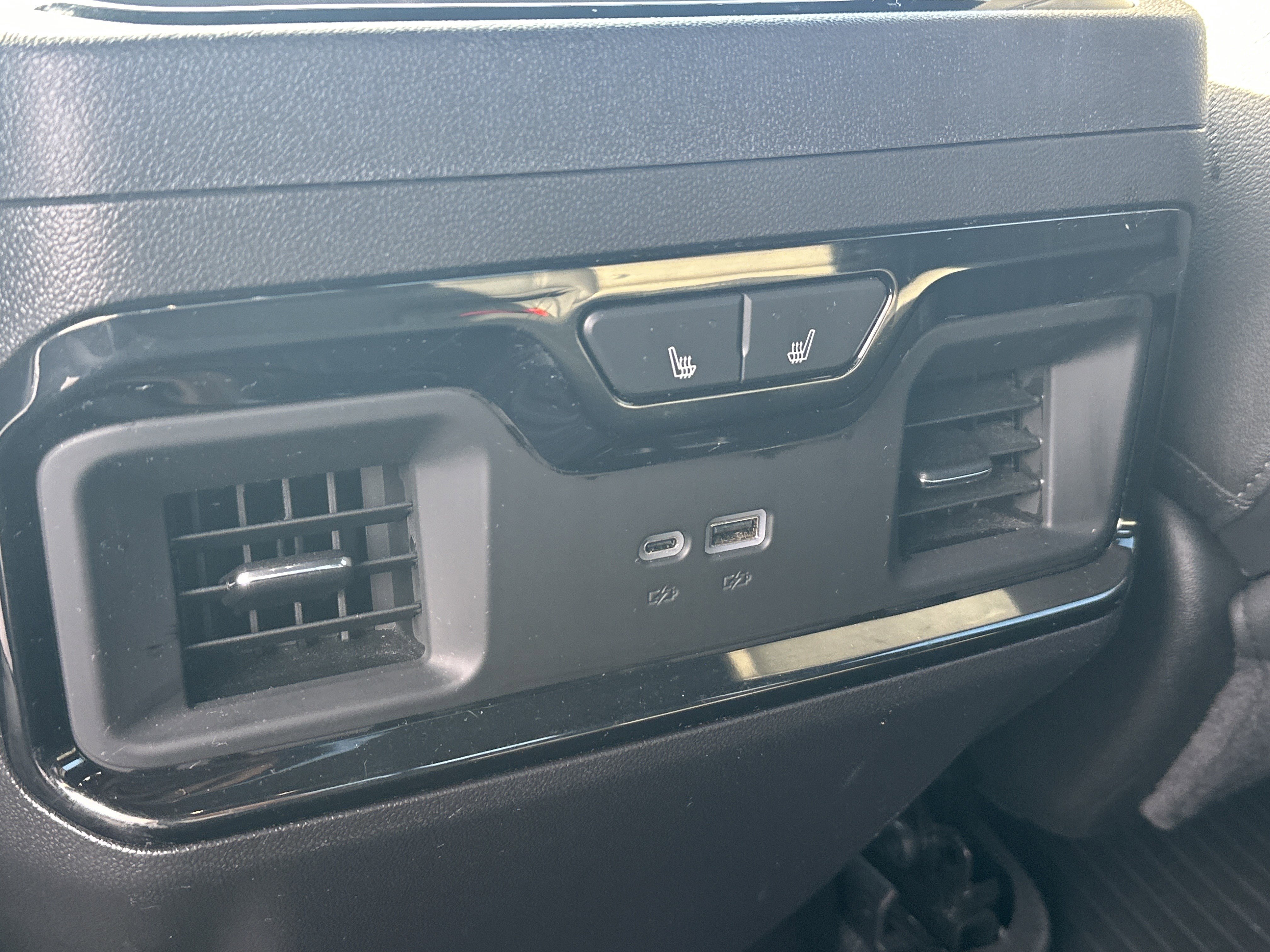 Certified 2024 Chevrolet Silverado 1500 ZR2 w/ ZR2 Bison Edition image 23