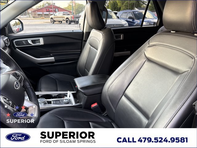 Used 2023 Ford Explorer XLT w/ Equipment Group 202A AWD/4WD image 6