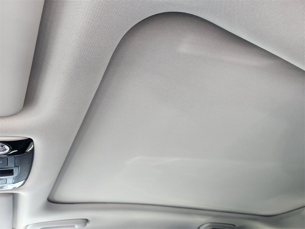 New 2026 Kia Sportage SX image 18