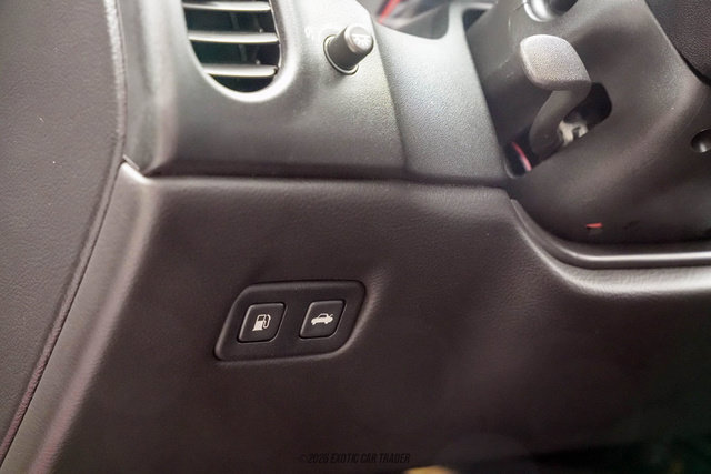 Used 2008 Chevrolet Corvette Coupe RWD image 46