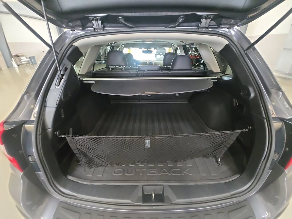 Used 2018 Subaru Outback 2.5i Limited AWD/4WD image 23