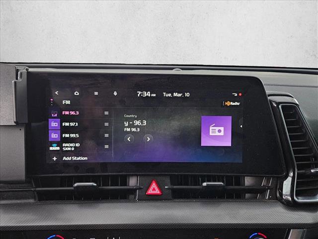 Used 2023 Kia Sportage SX image 11