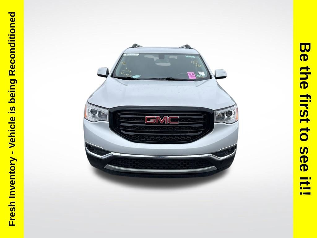 Used 2019 GMC Acadia SLT w/ LPO, Black Accent Package AWD/4WD image 8