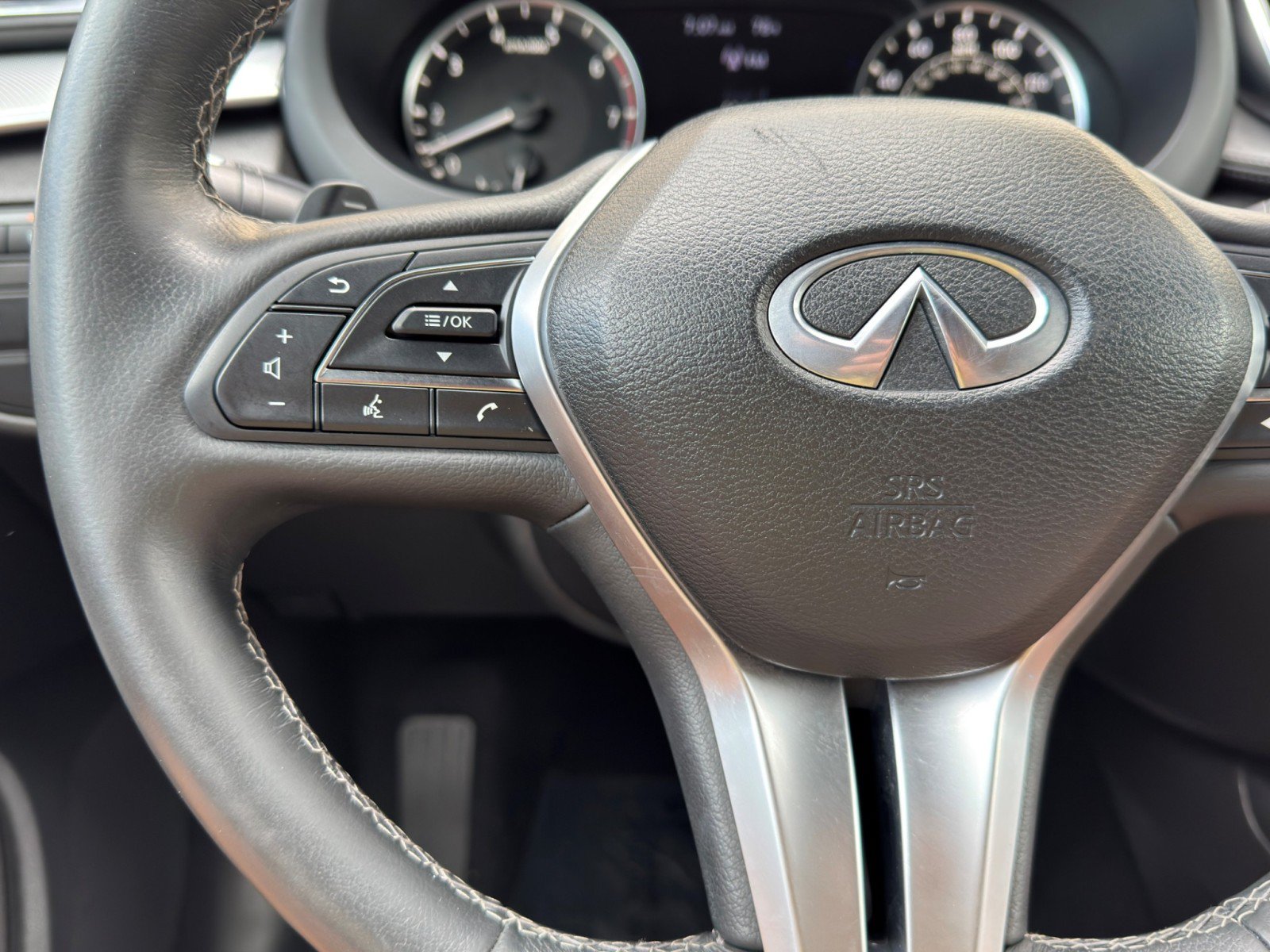 Used 2021 INFINITI QX50 Luxe w/ Appearance Package AWD/4WD image 20