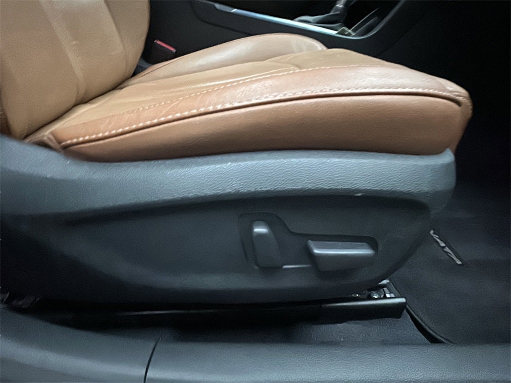 Used 2015 Hyundai Sonata Limited w/ Option Group 06 image 13