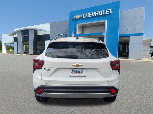 New 2026 Chevrolet Trax LT w/ Driver Confidence Package image 6