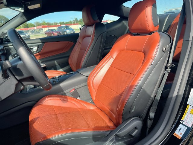 Used 2024 Ford Mustang GT Premium RWD image 15
