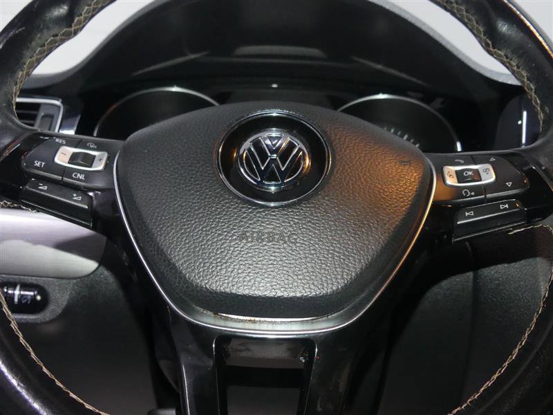 Used 2016 Volkswagen Jetta Sport image 28