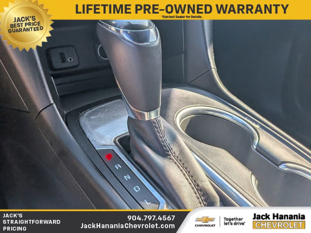 Used 2018 Chevrolet Equinox LT FWD image 21