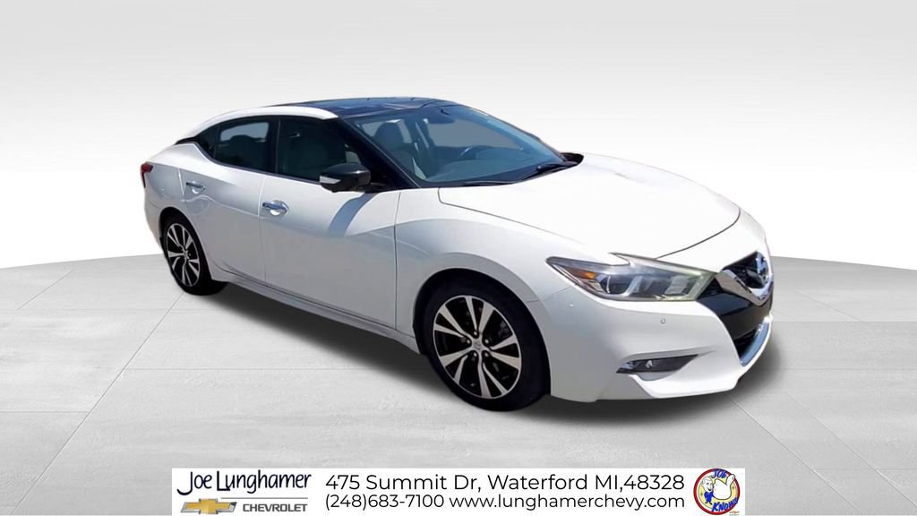 Used 2017 Nissan Maxima Platinum FWD image 2