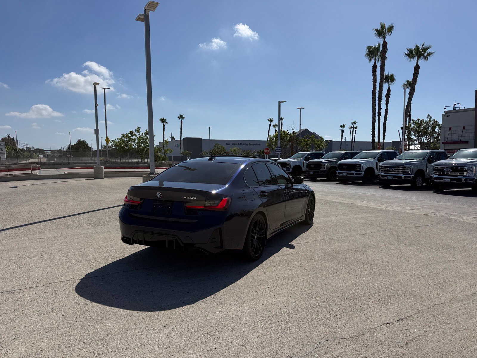 Used 2024 BMW M340i w/ Premium Package RWD image 3