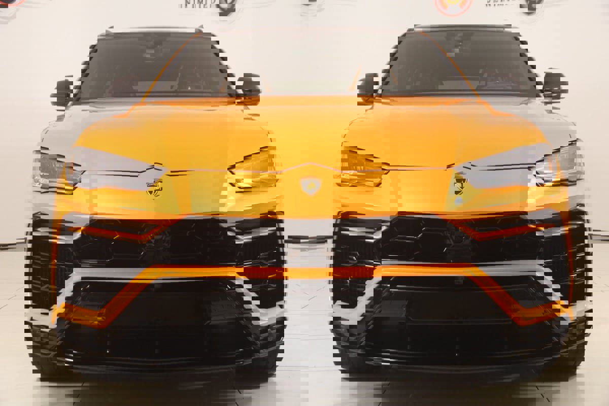 Used 2021 Lamborghini Urus image 85