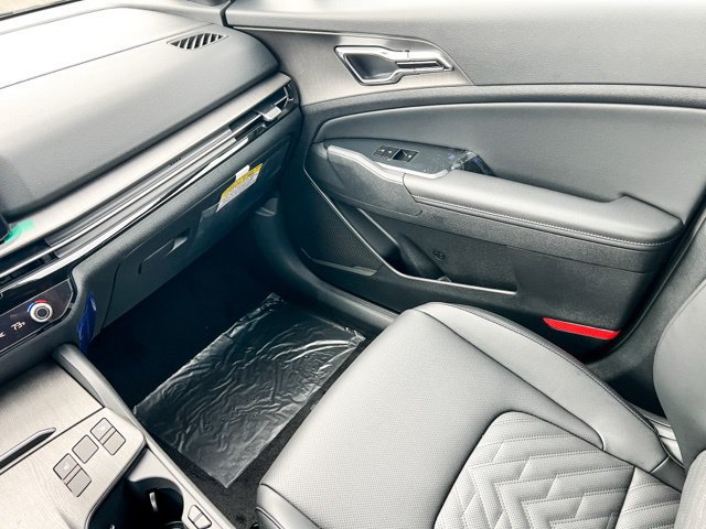 New 2026 Kia Sportage X-Line AWD/4WD image 13