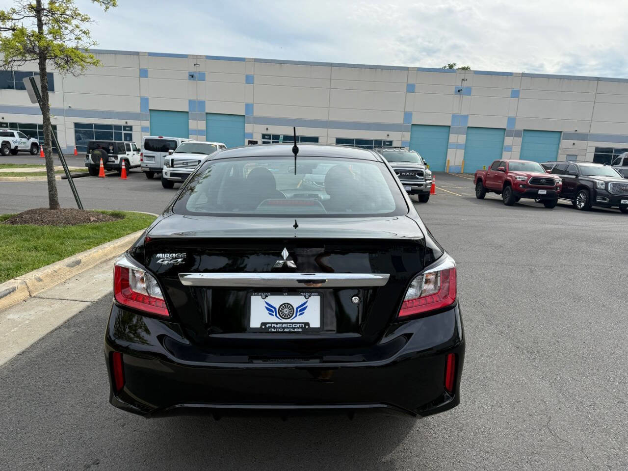 Used 2024 Mitsubishi Mirage G4 ES image 7