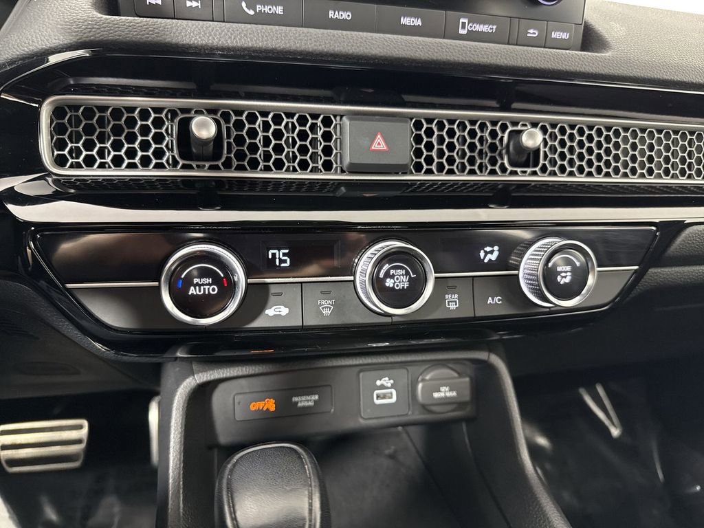 Used 2023 Honda Civic Sport image 28