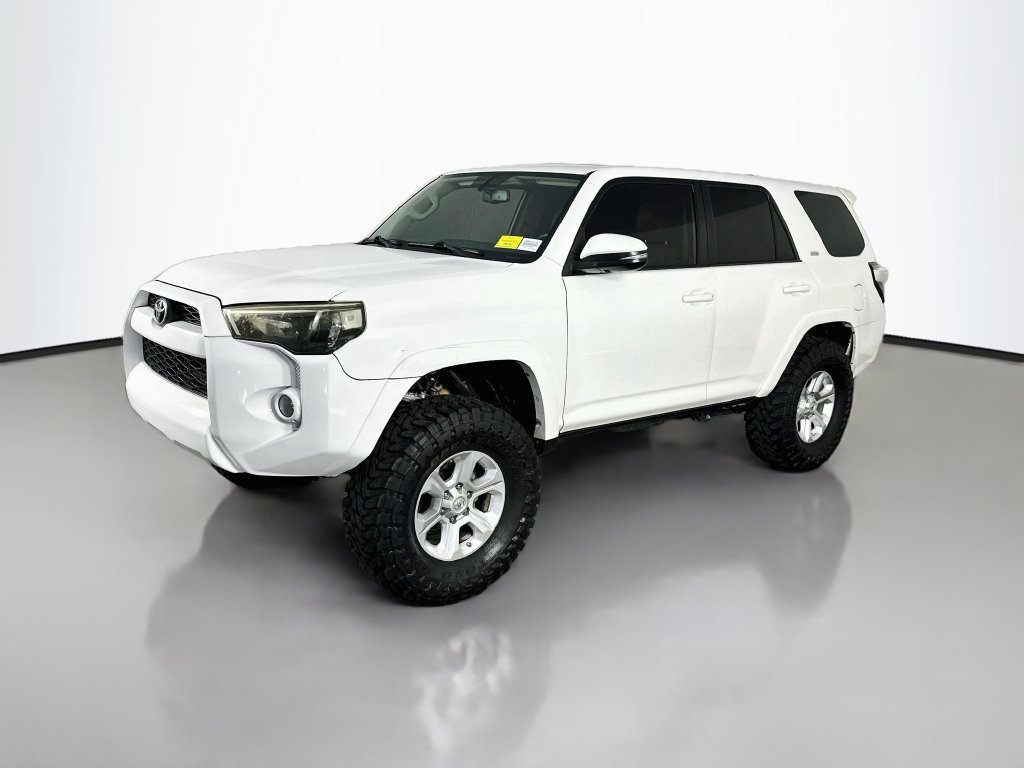 Used 2016 Toyota 4Runner SR5 Premium AWD/4WD image 3