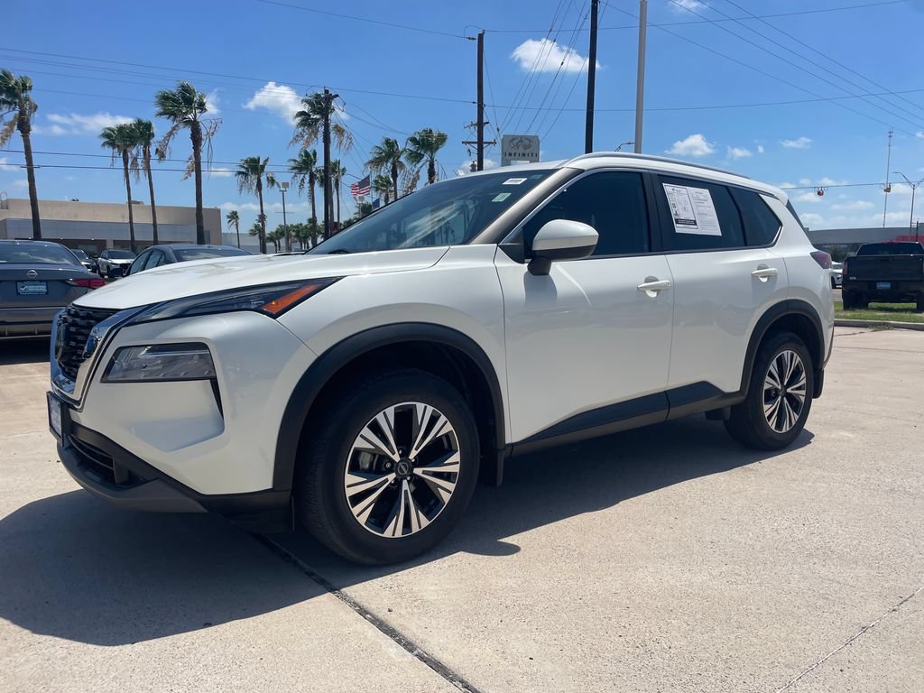 Certified 2023 Nissan Rogue SV w/ SV Premium B Package FWD image 1