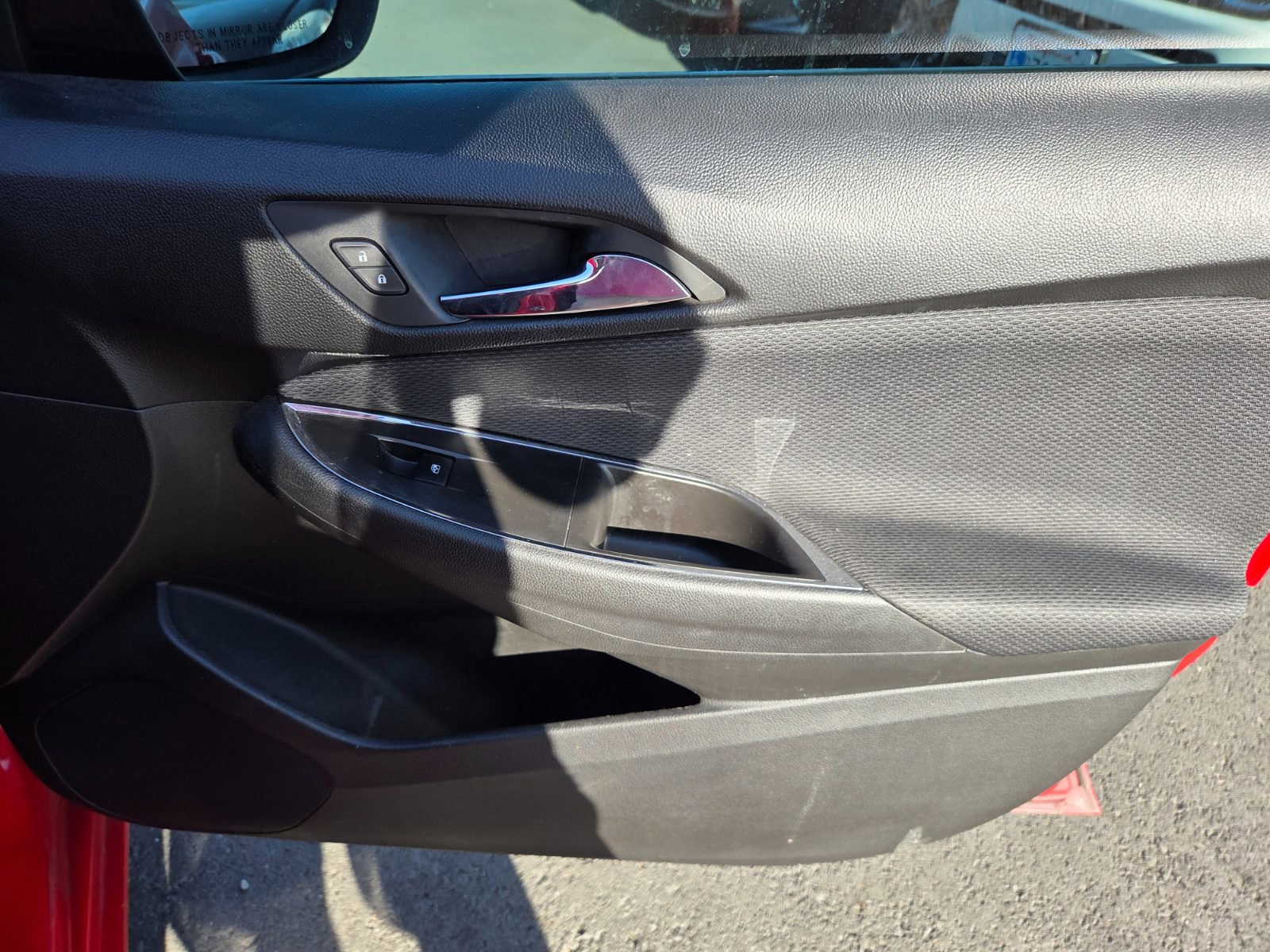 Used 2018 Chevrolet Cruze LT FWD image 11