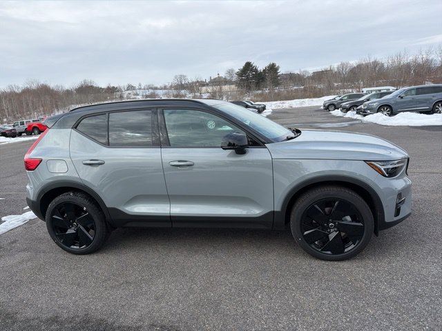 New 2026 Volvo XC40 B5 Ultra w/ Protection Package Premier AWD/4WD image 2
