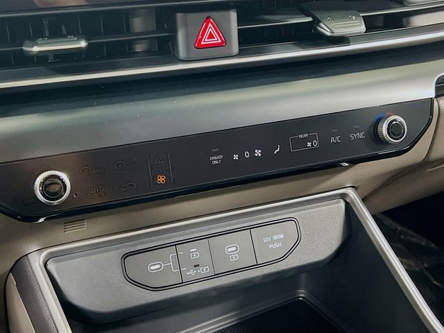 New 2026 Kia Carnival LXS image 16