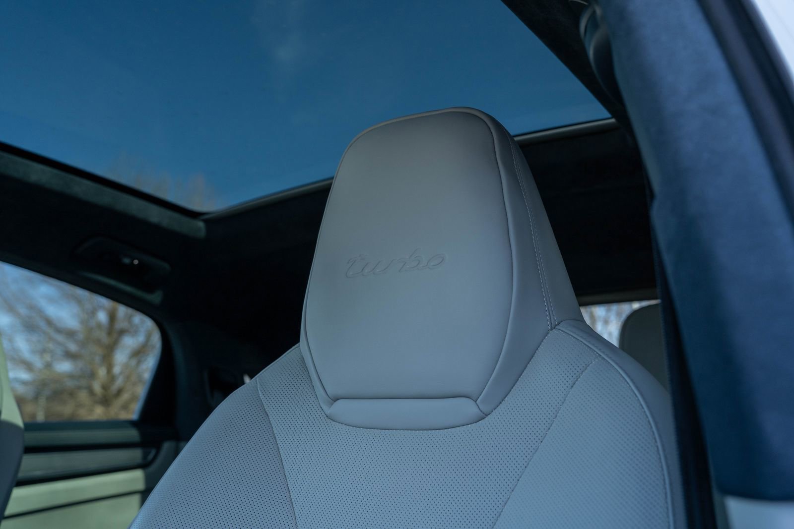 Certified 2023 Porsche Cayenne Turbo image 32