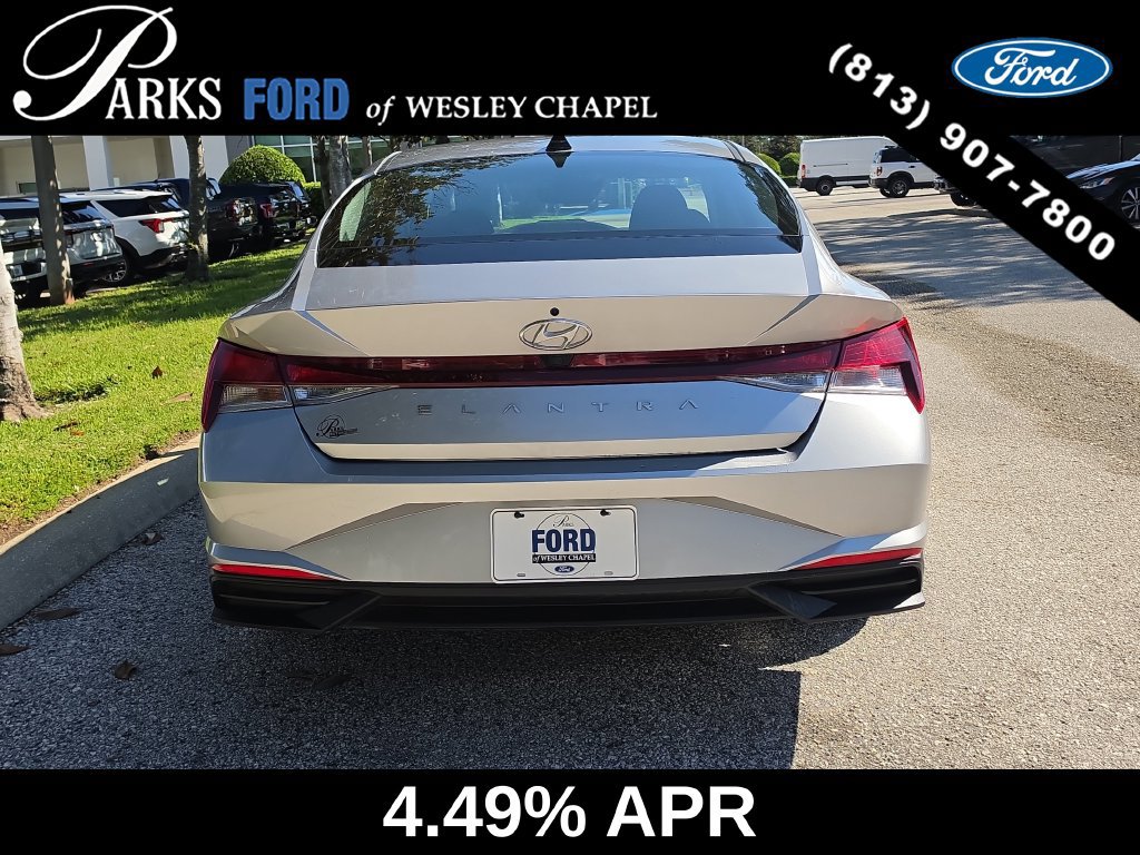 Used 2021 Hyundai Elantra SEL FWD image 6