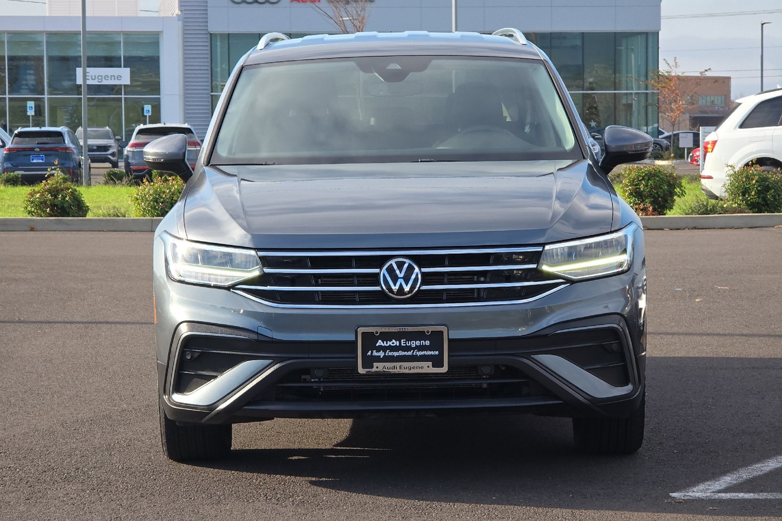 Used 2022 Volkswagen Tiguan SE image 8