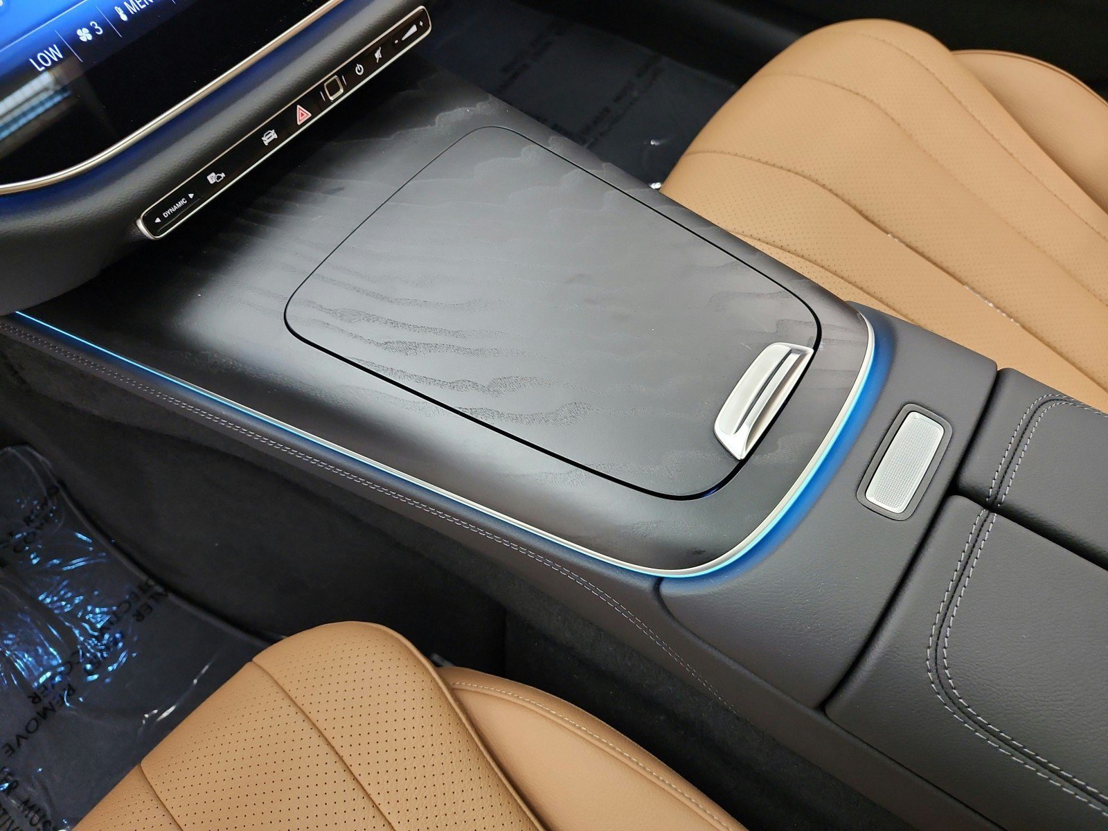 New 2027 Mercedes-Benz E 450 4MATIC Sedan image 9