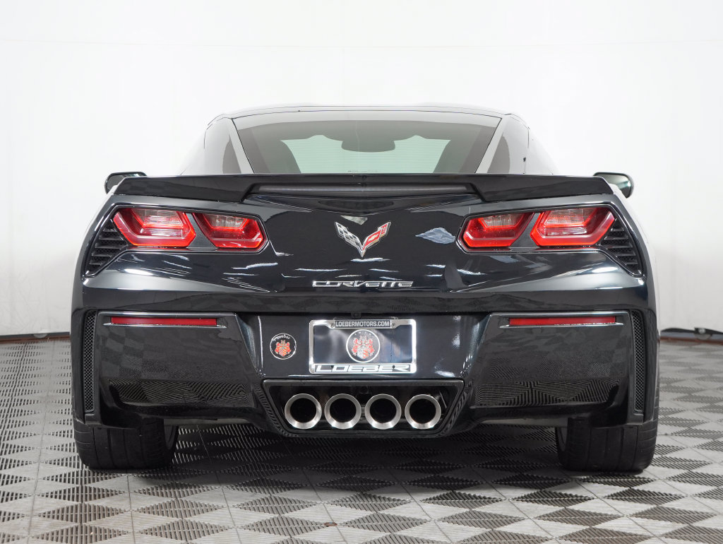 Used 2017 Chevrolet Corvette Stingray Coupe w/ 2LT Preferred Equipment Group RWD image 6