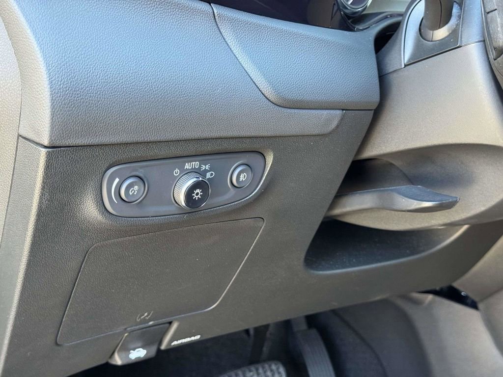 Used 2023 Buick Encore GX Preferred w/ Cold Weather Comfort Package image 11