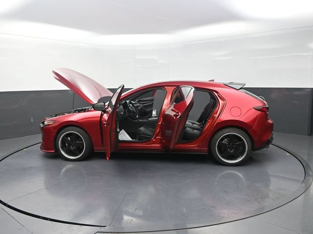 Used 2021 MAZDA MAZDA3 Hatchback w/Premium Plus Pkg AWD/4WD image 42