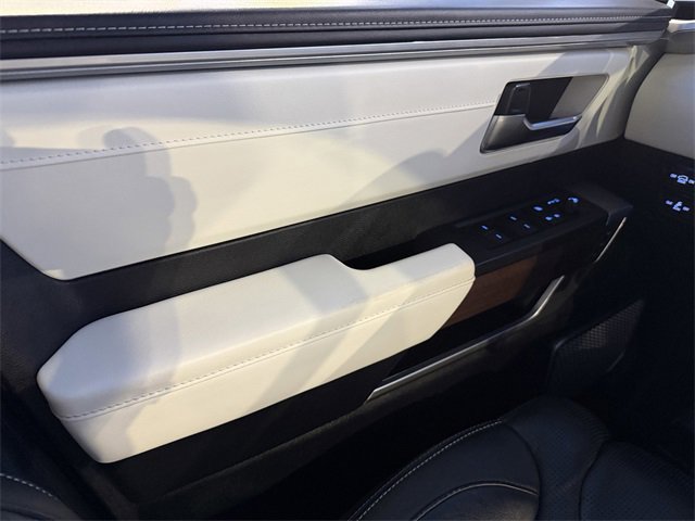 Used 2023 Toyota Sequoia Capstone image 32