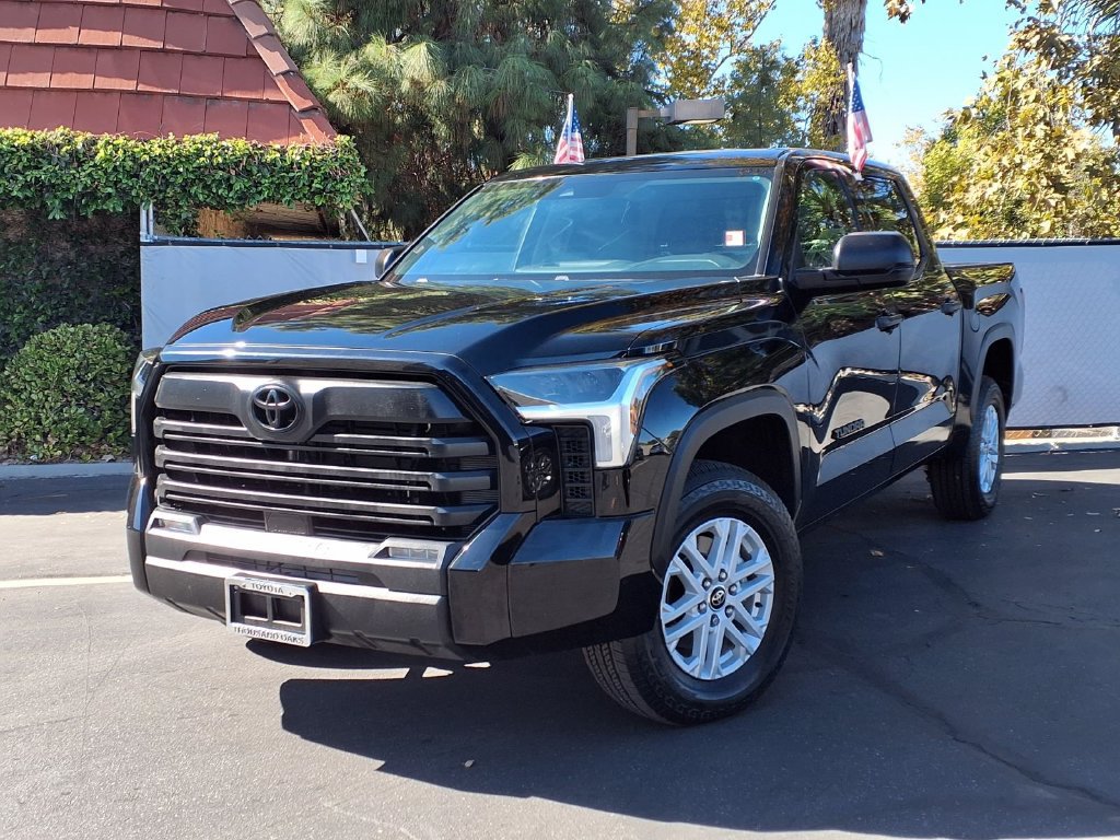 Used 2024 Toyota Tundra SR5 AWD/4WD image 37