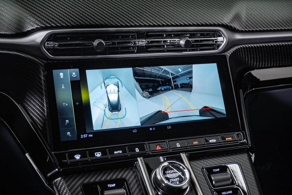 Used 2026 Aston Martin V8 Vantage S RWD image 28