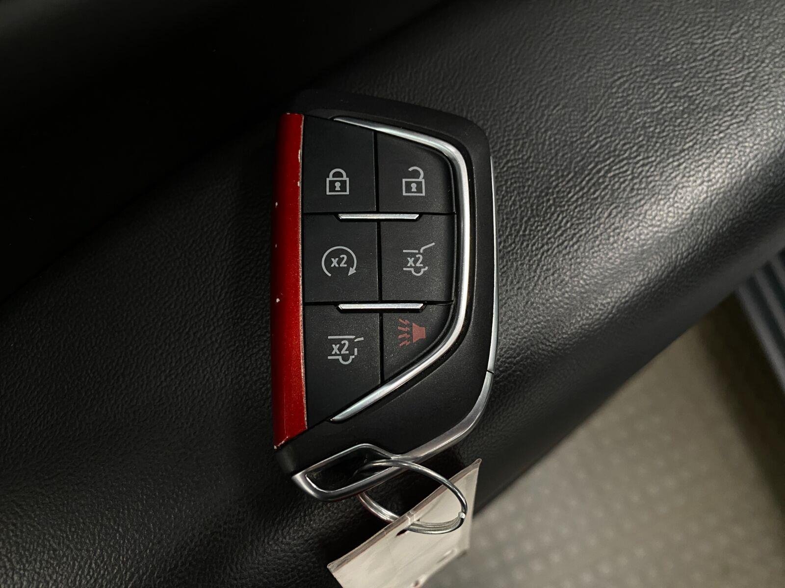 Used 2023 Cadillac Escalade V AWD/4WD image 36