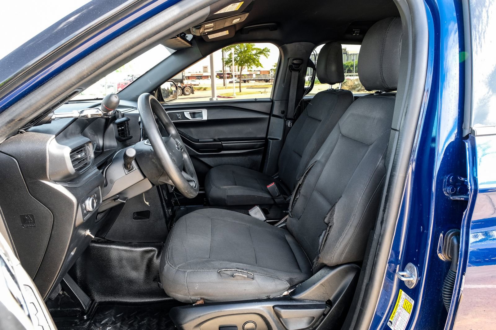 Used 2022 Ford Explorer 4WD Police Interceptor image 4