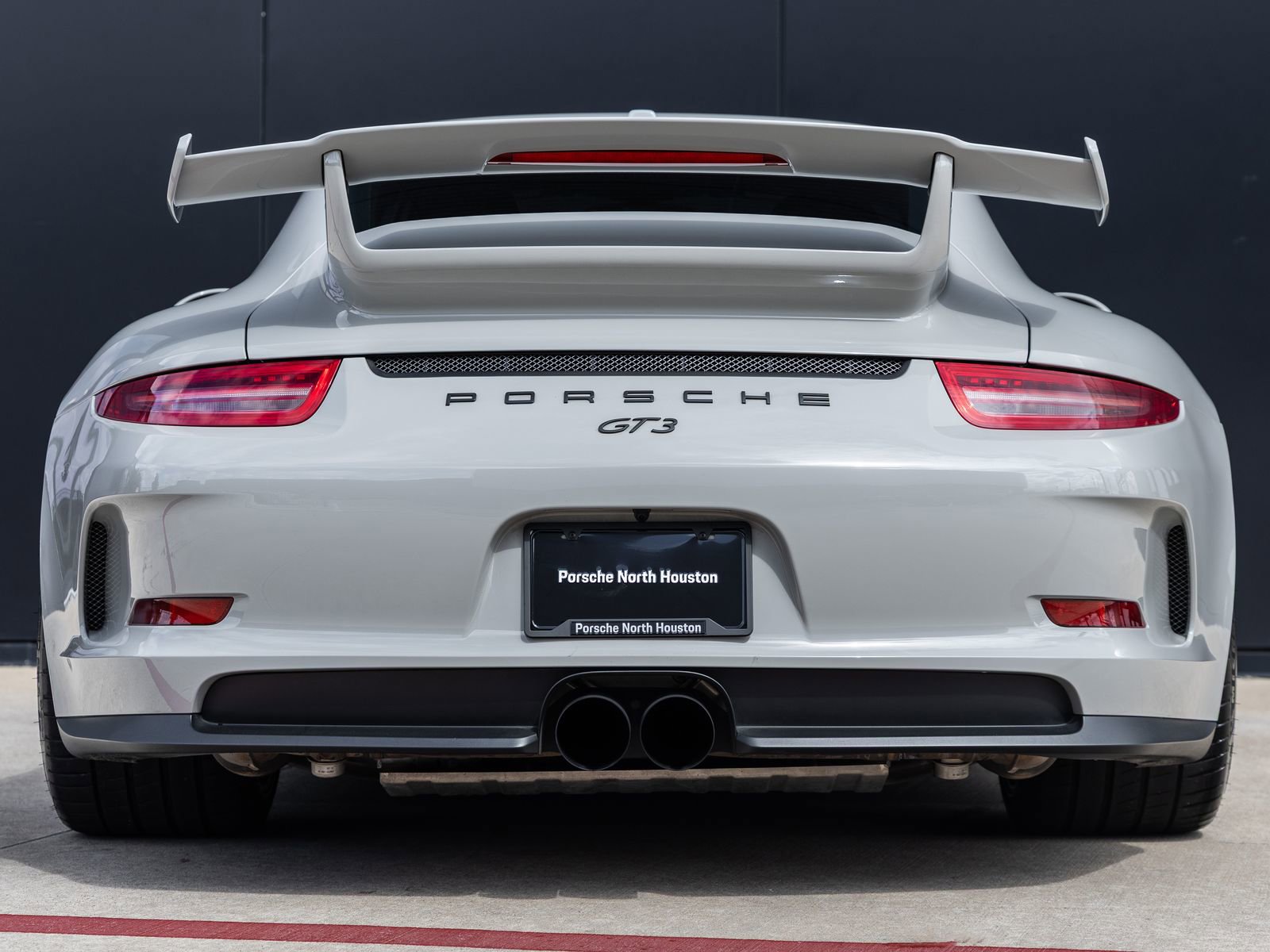 Used 2015 Porsche 911 GT3 RWD image 10