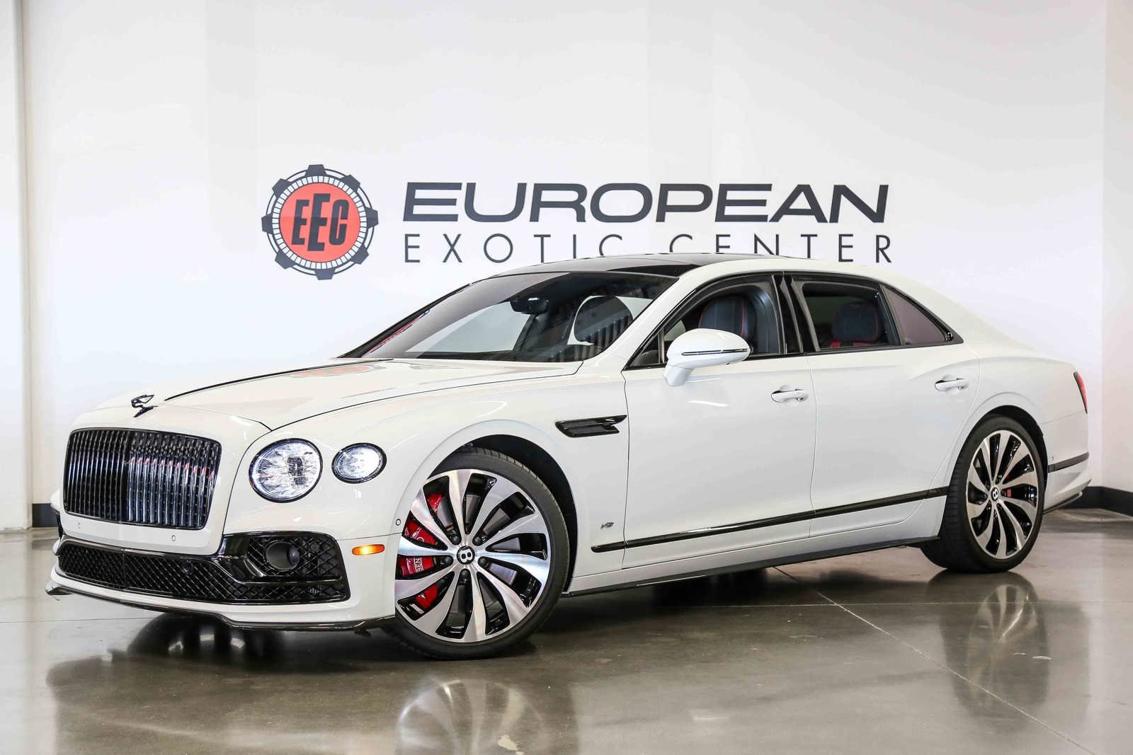Used 2022 Bentley Flying Spur V8 AWD/4WD image 5