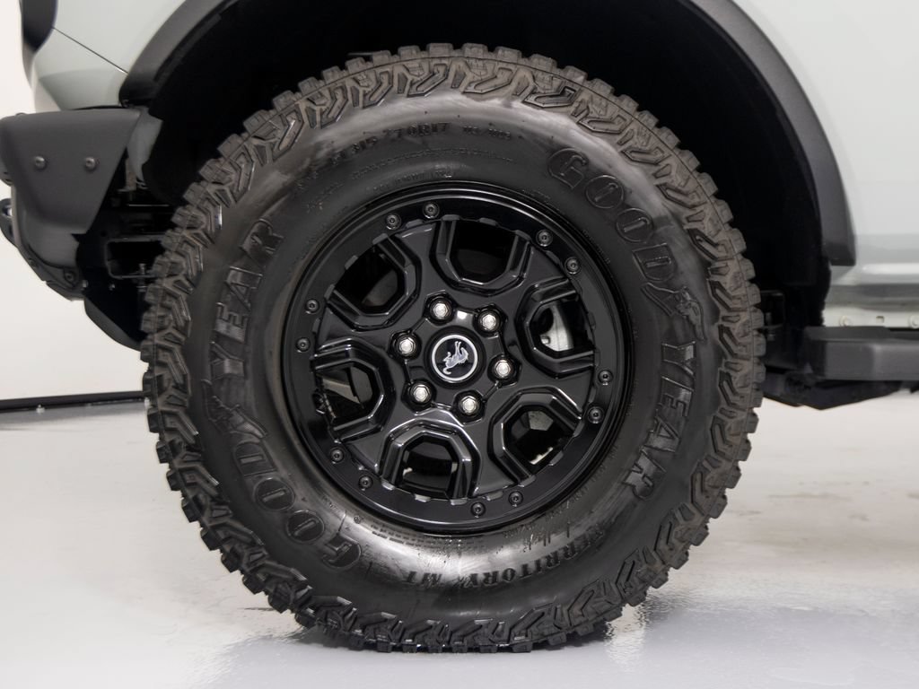 Used 2024 Ford Bronco Wildtrak AWD/4WD image 11