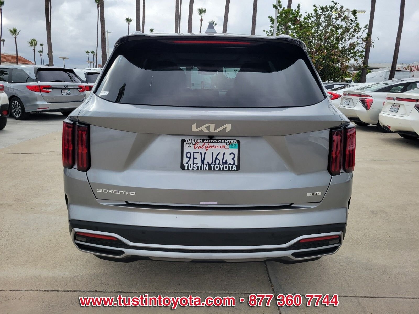 Used 2023 Kia Sorento SX Prestige w/ Panoramic Sunroof Package AWD/4WD image 5