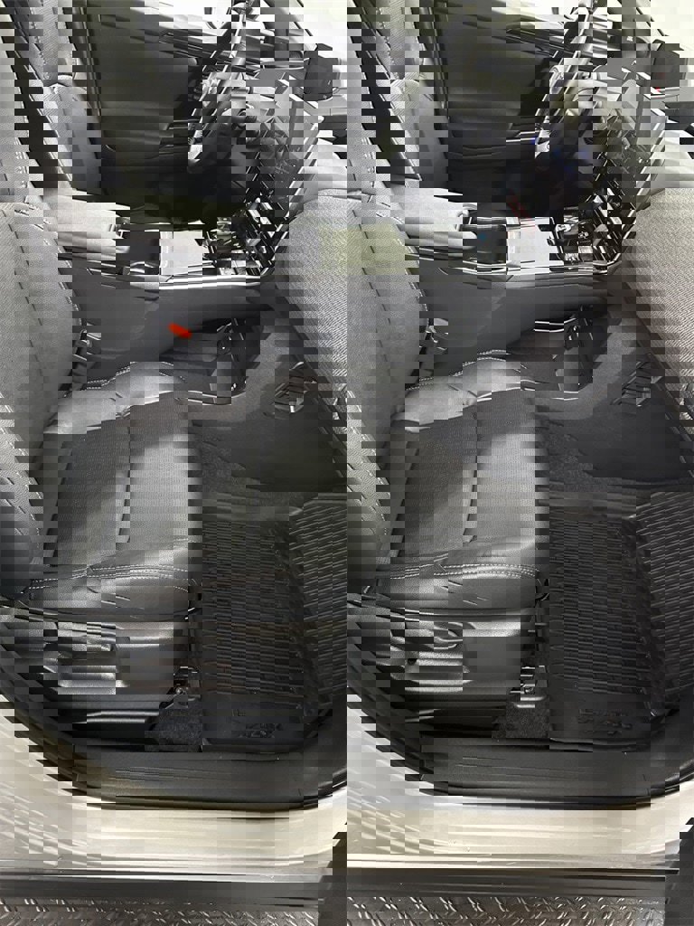 Used 2023 Toyota bZ4X Limited image 42