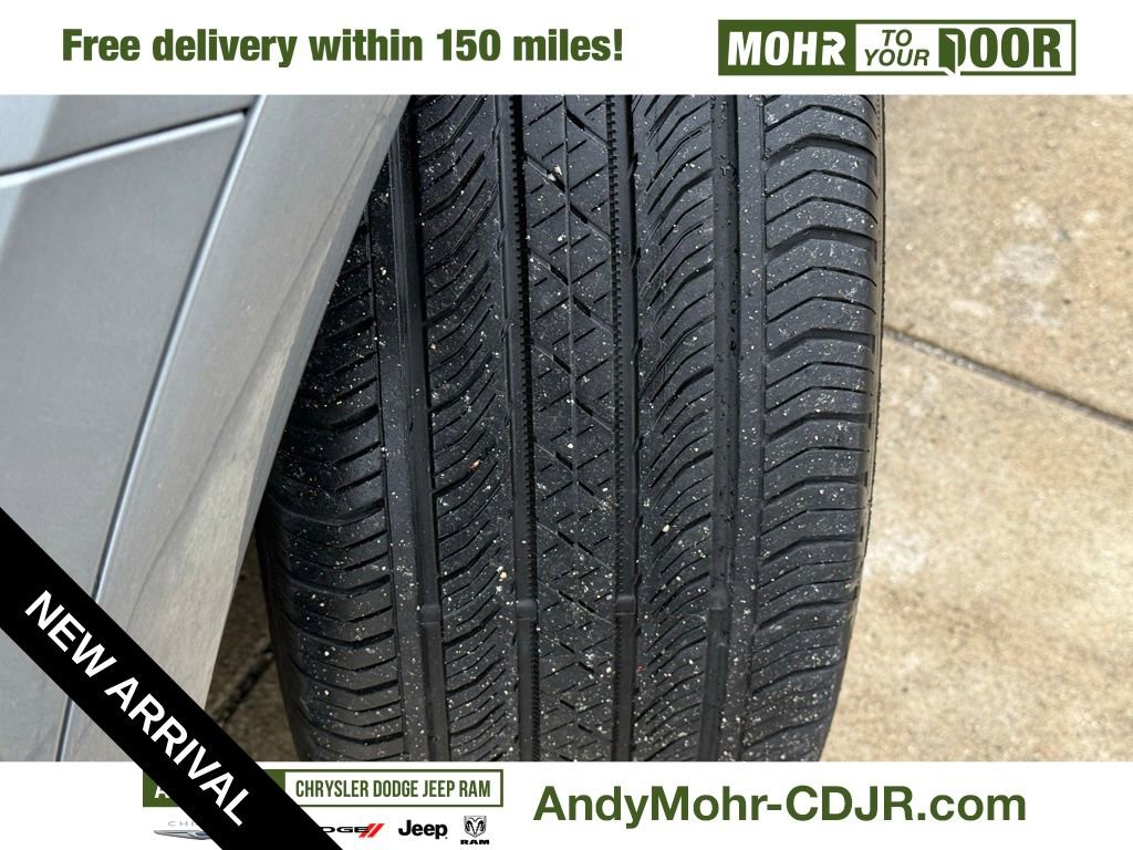 Used 2024 Buick Envision Avenir image 11