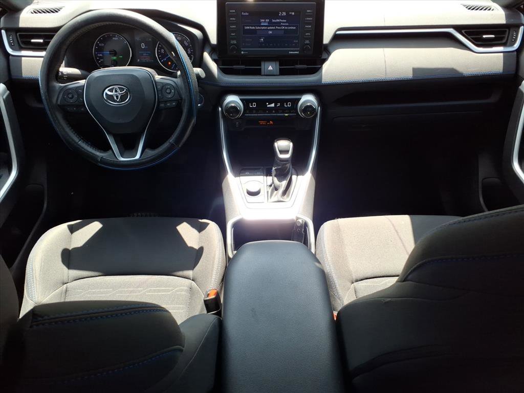Used 2022 Toyota RAV4 SE image 17