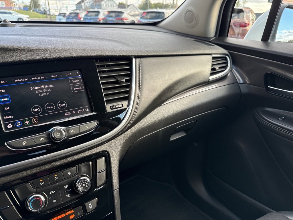 Used 2022 Buick Encore Preferred w/ Safety Package image 29
