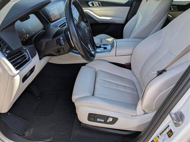 Used 2021 BMW X5 xDrive40i w/ Premium Package AWD/4WD image 17